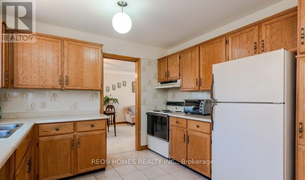 165 Country Club Drive, Kingston, ON photo 13