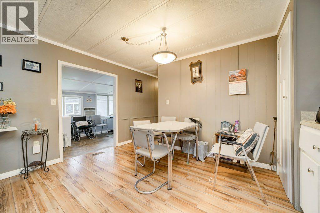 # 29, 895 Elizabeth Street, photo 12 of 38