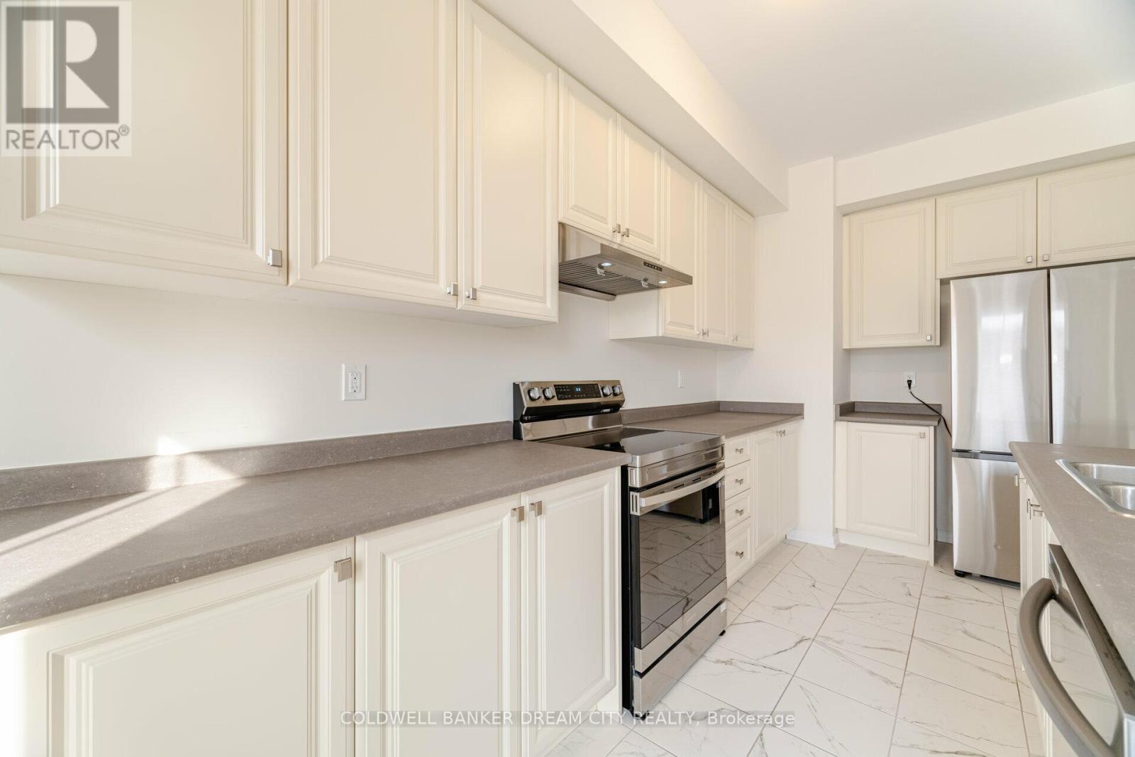 227 Gillespie Drive, Brantford, ON photo 15