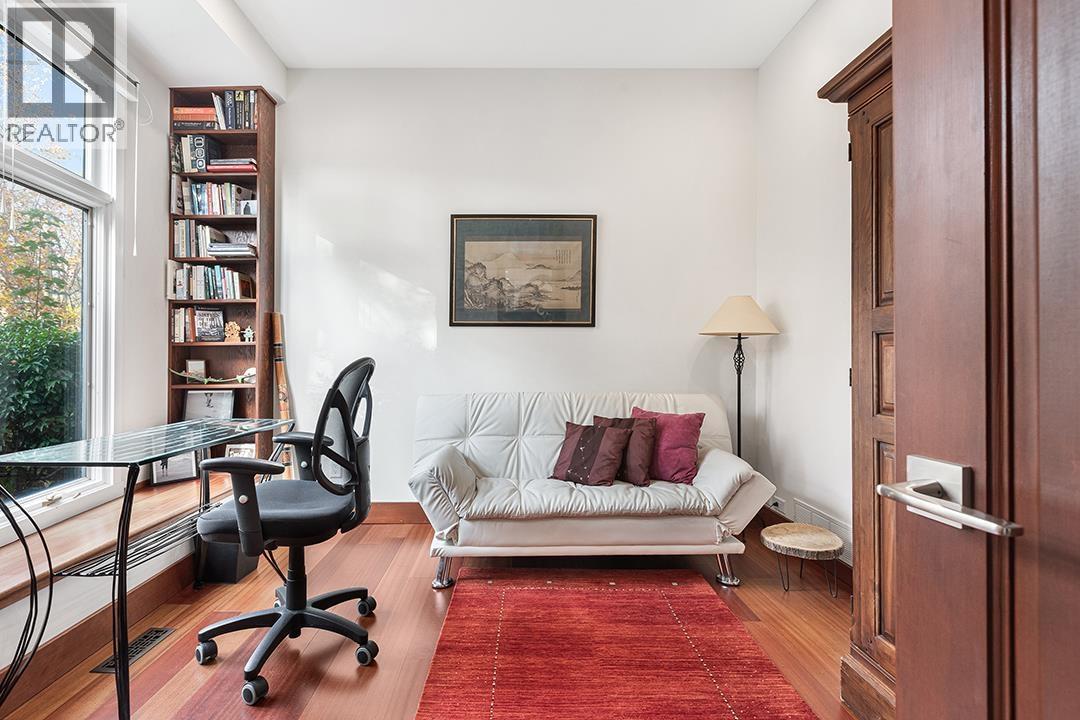 1080 Maple Street, Vancouver — photo 15