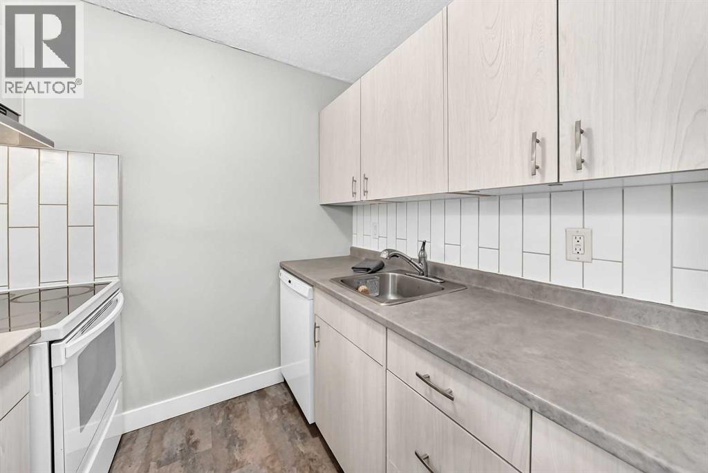 Property photograph 8 for MLS A2354615