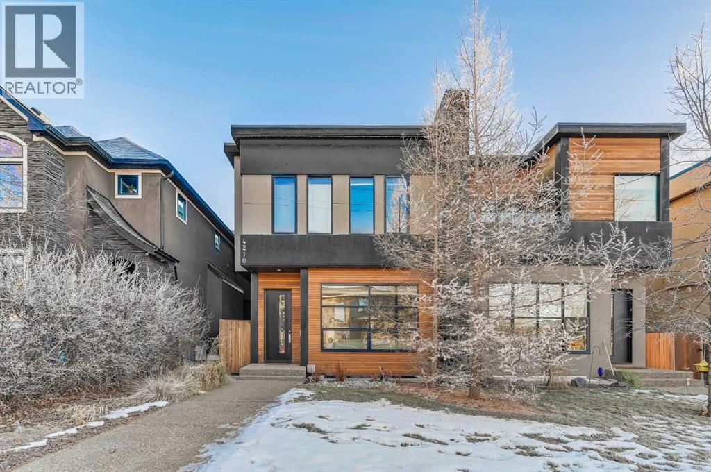 4210 19 Street SW, photo 2 of 31
