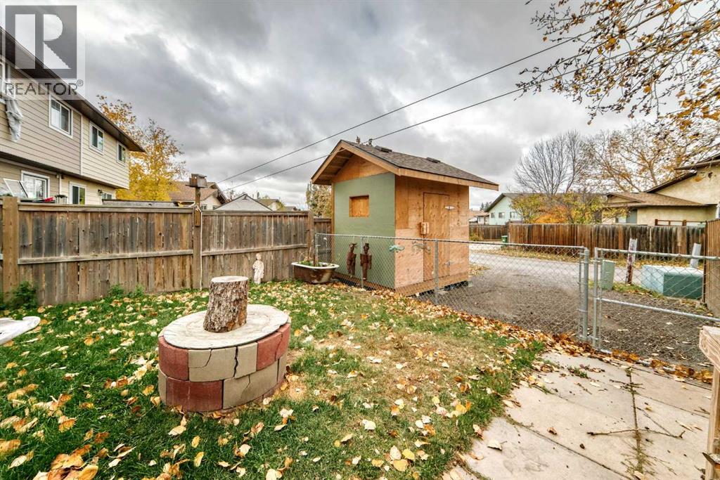 240 Jensen Drive NE, photo 41 of 46