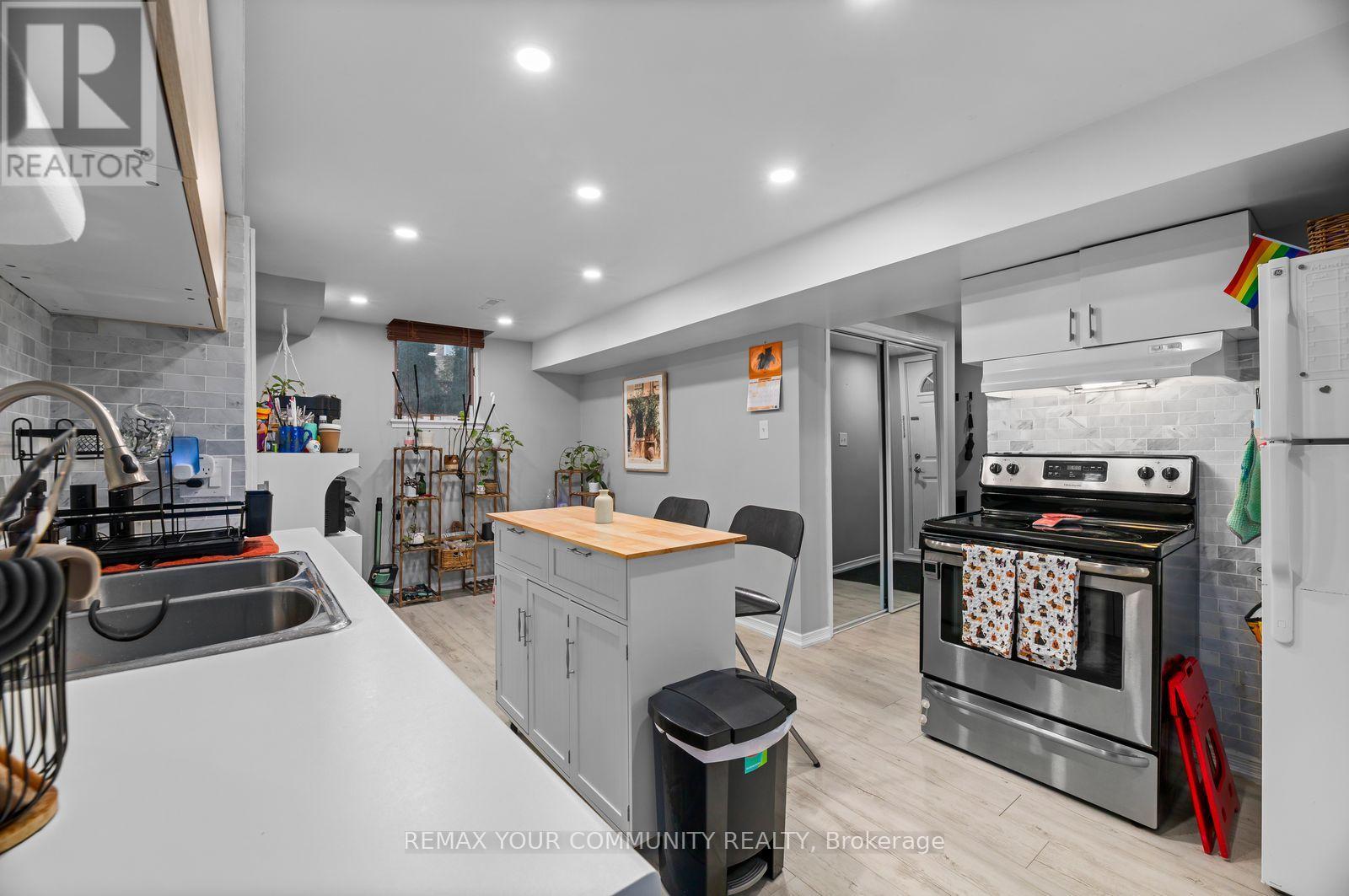 2382 Annan Woods Drive, Pickering, ON photo 25