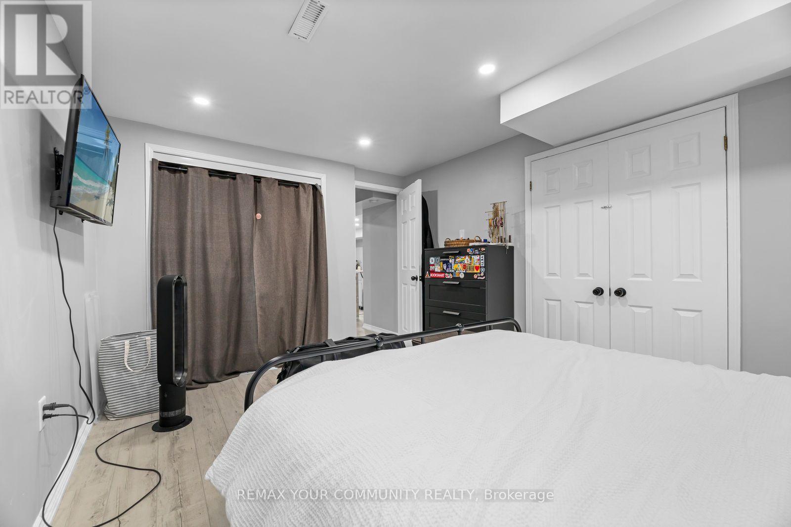 2382 Annan Woods Drive, Pickering, ON photo 32