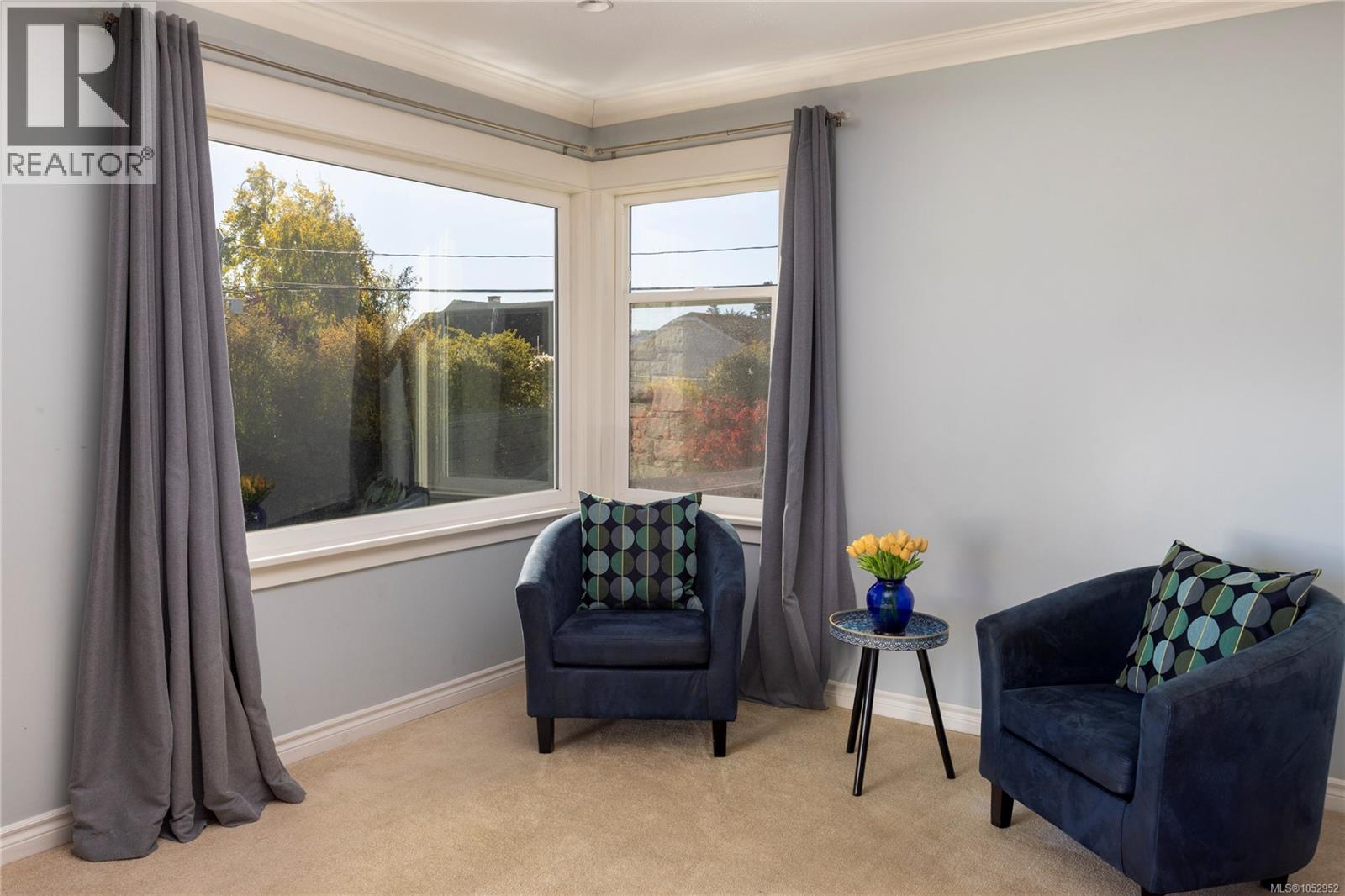  218 Beach Drive, Oak Bay