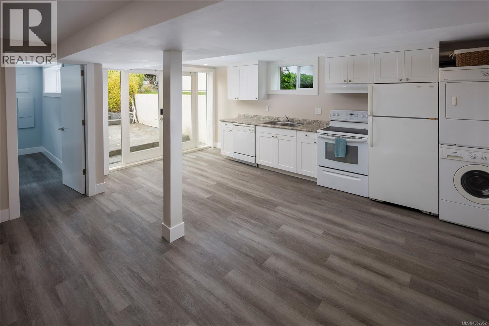  218 Beach Drive, Oak Bay