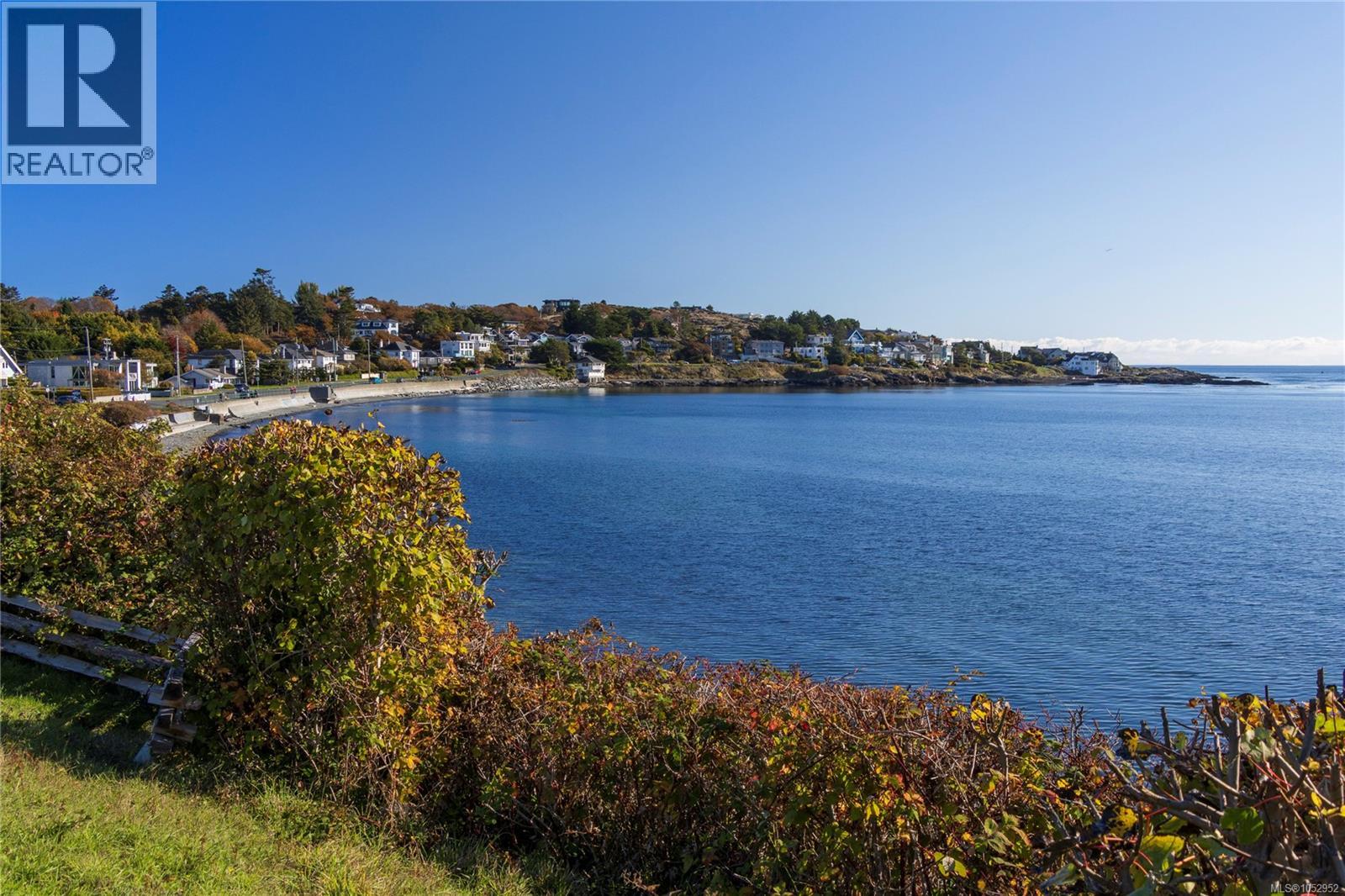  218 Beach Drive, Oak Bay