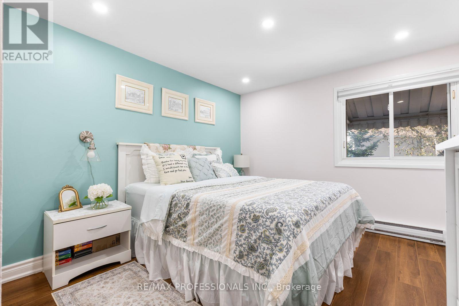 11 Grand Rapids Square, Brampton, ON photo 15