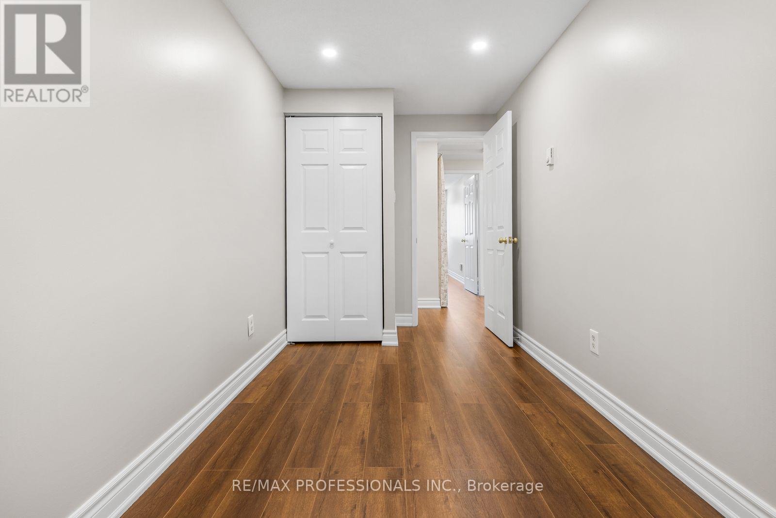 11 Grand Rapids Square, Brampton, ON photo 23