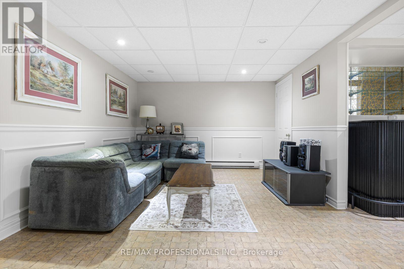 11 Grand Rapids Square, Brampton, ON photo 25