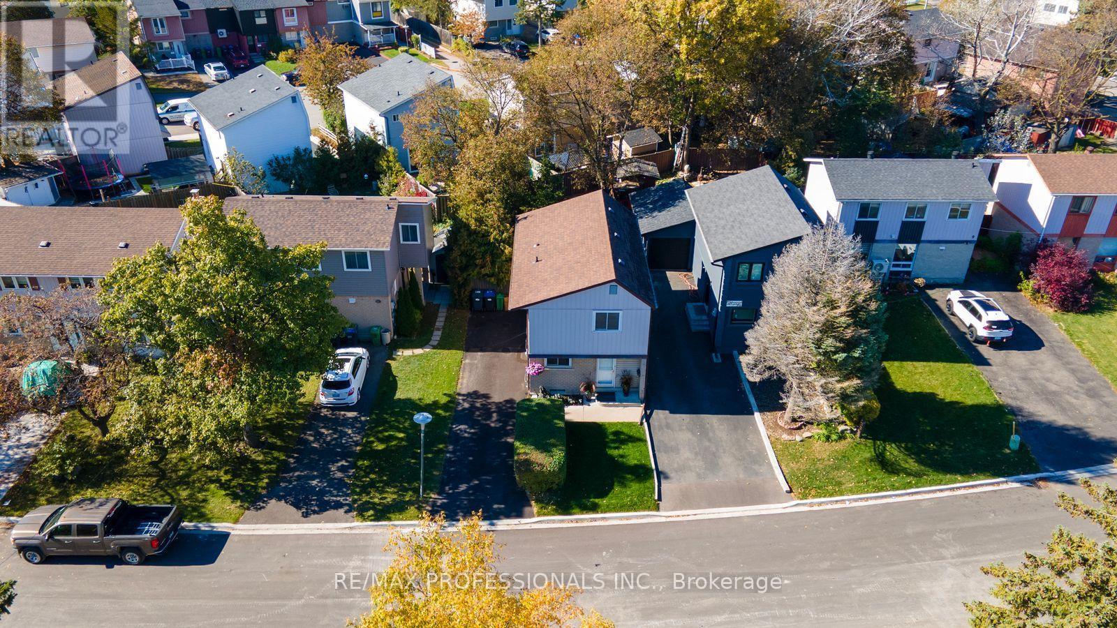 11 Grand Rapids Square, Brampton, ON photo 32
