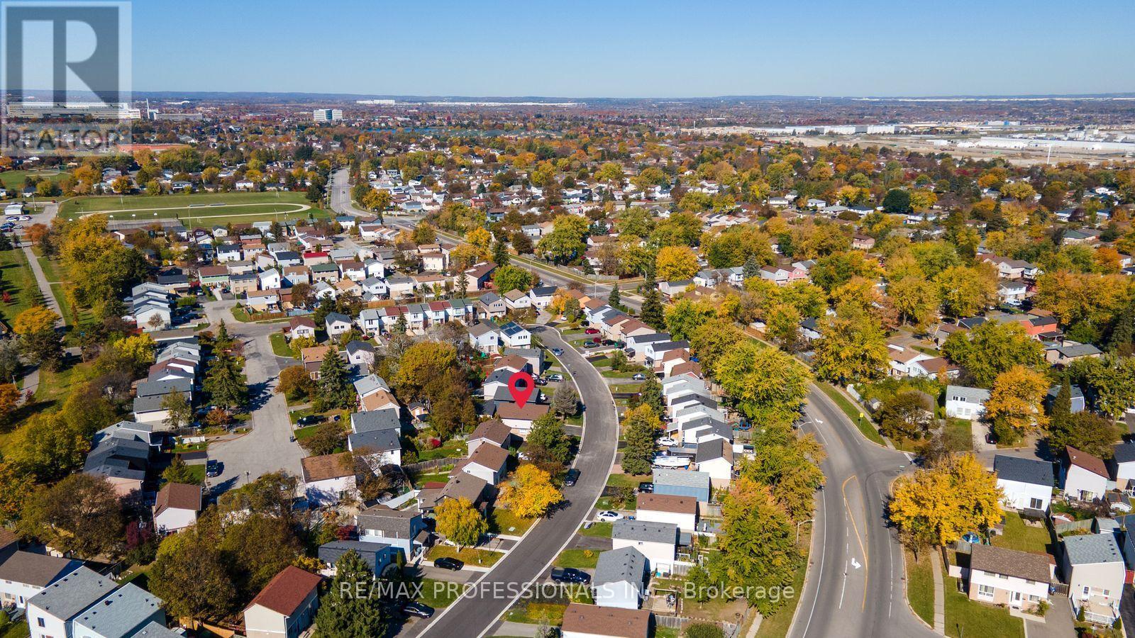 11 Grand Rapids Square, Brampton, ON photo 35