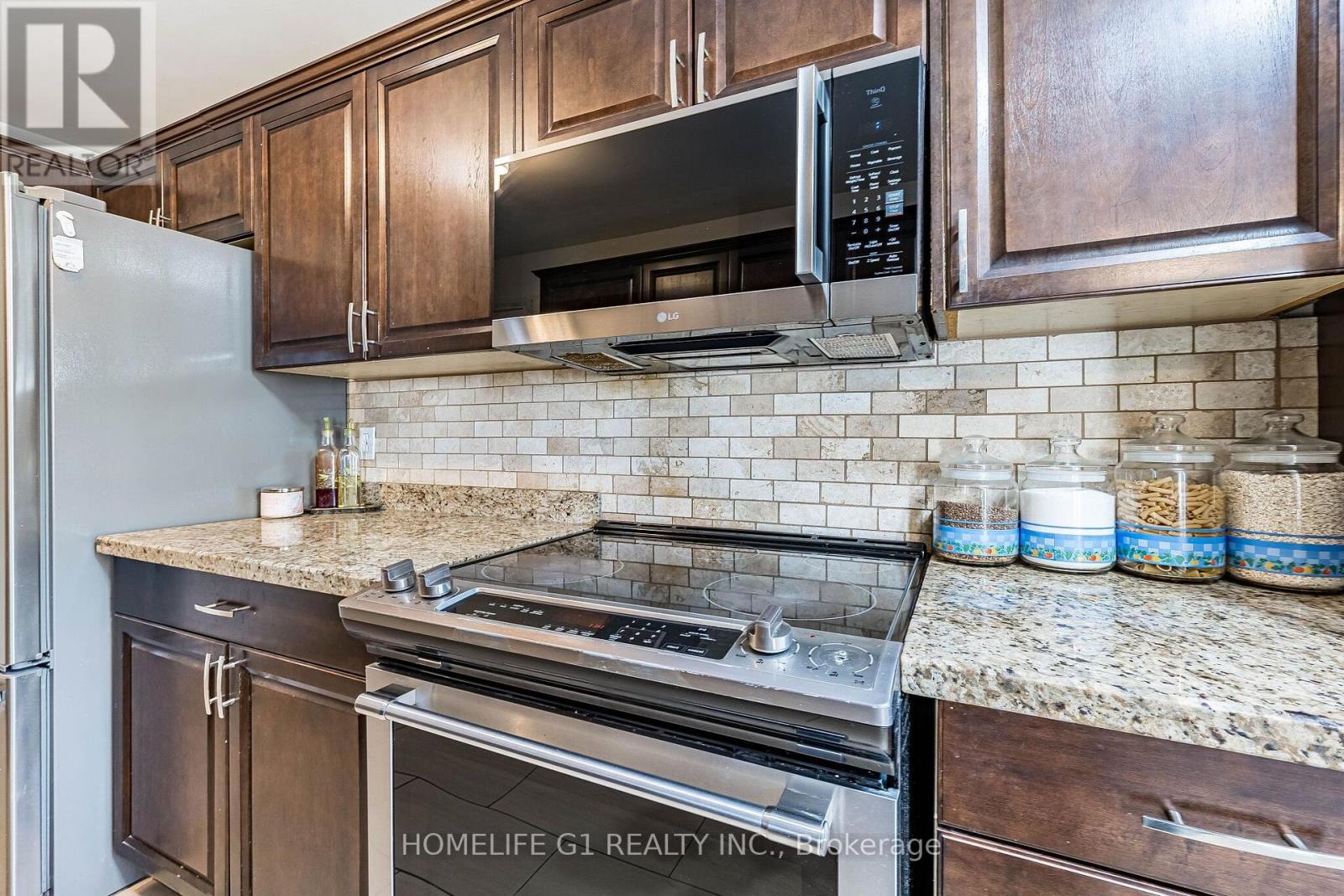 35 Greenbush Court, Brampton, ON photo 15