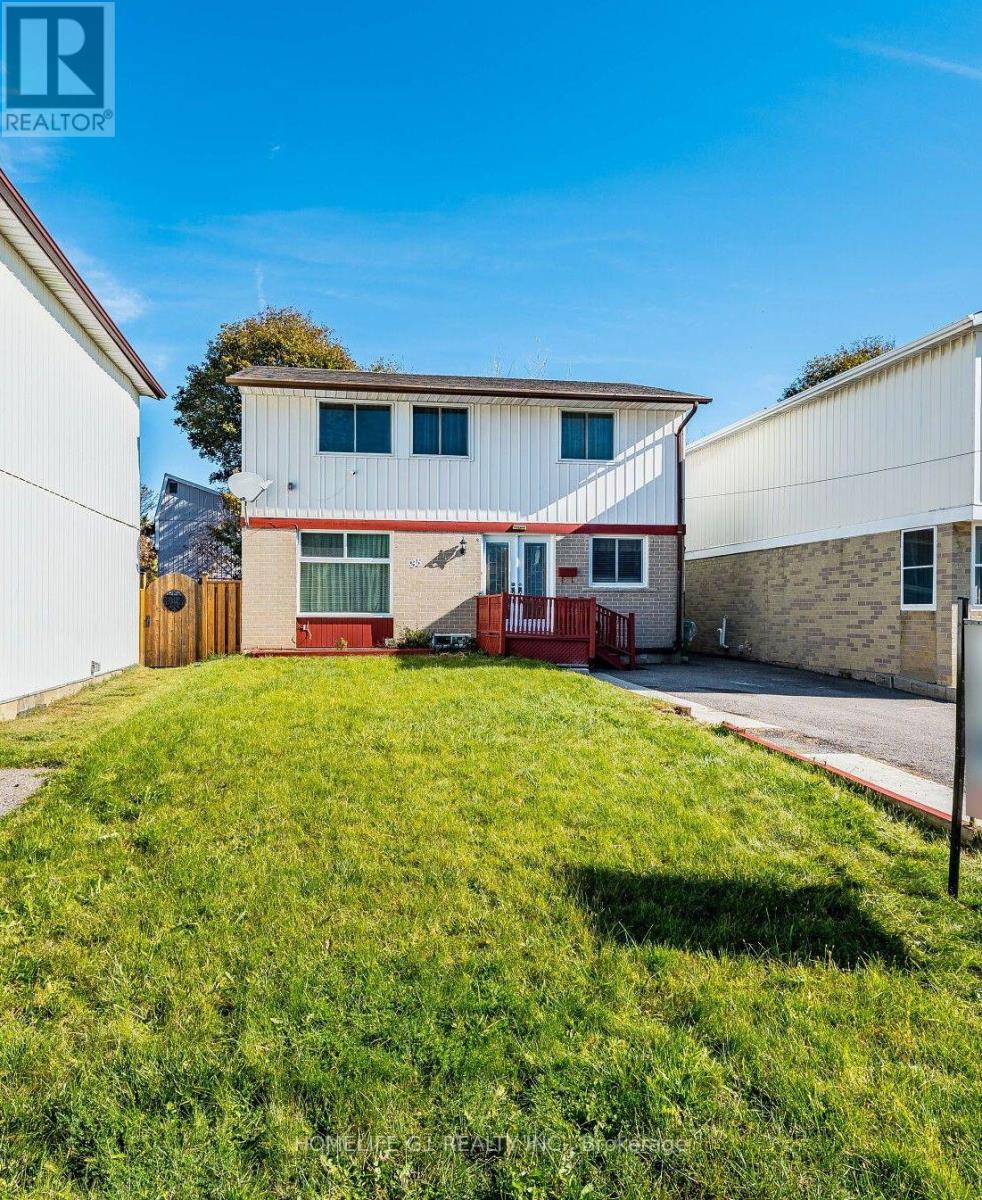 35 GREENBUSH COURT, Brampton (Northgate) — photo 2