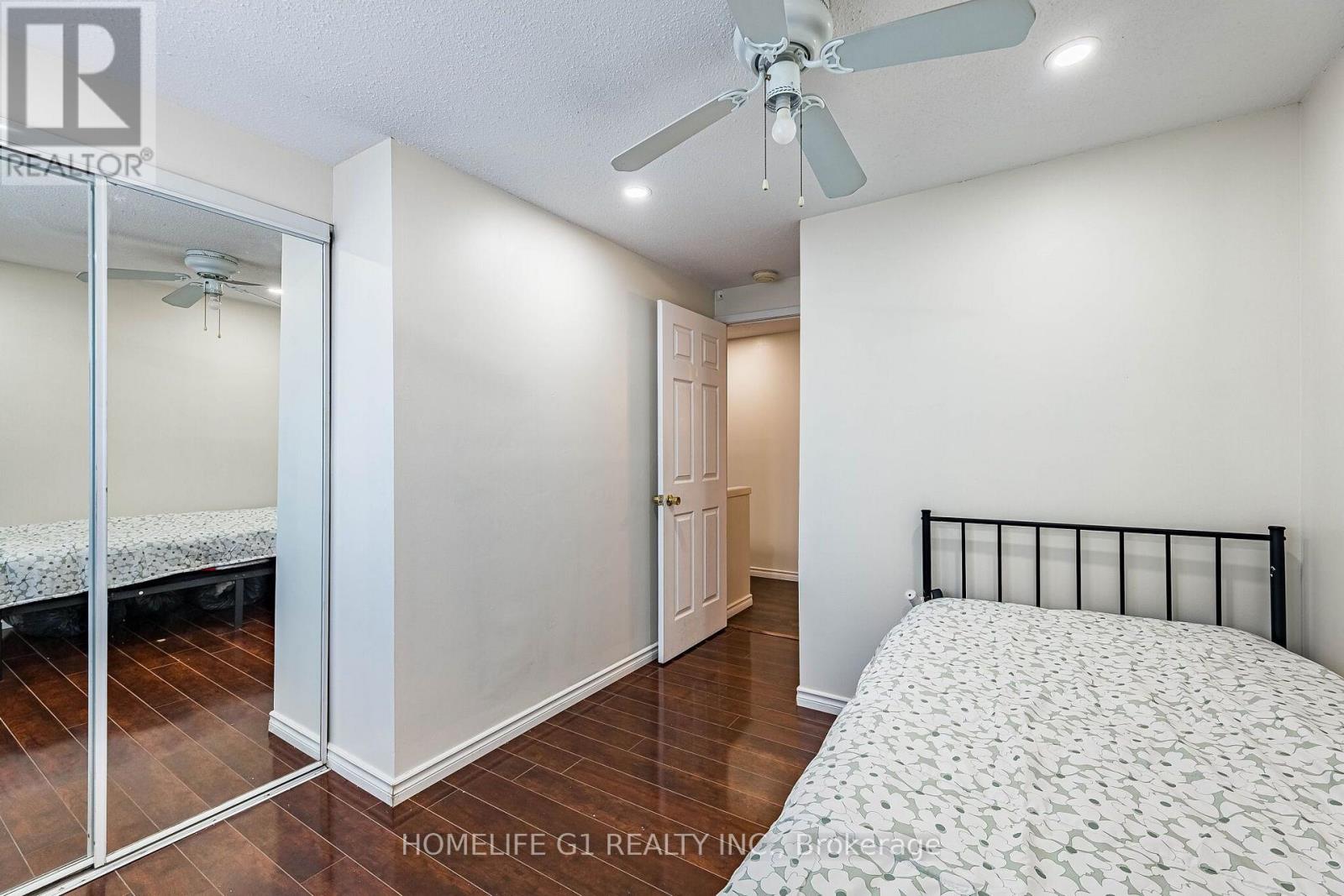 35 Greenbush Court, Brampton, ON photo 25
