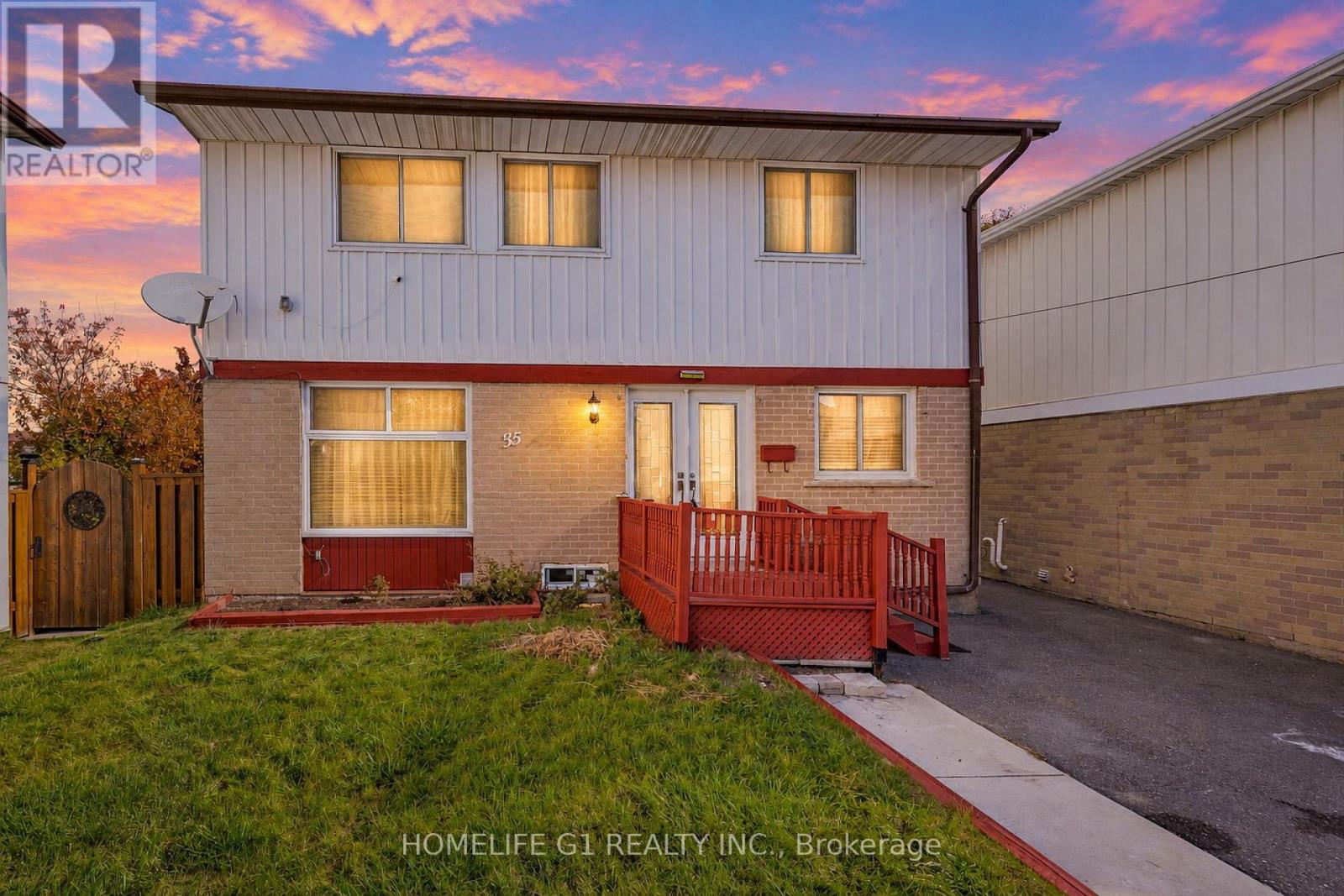 35 GREENBUSH COURT, Brampton (Northgate) — photo 3