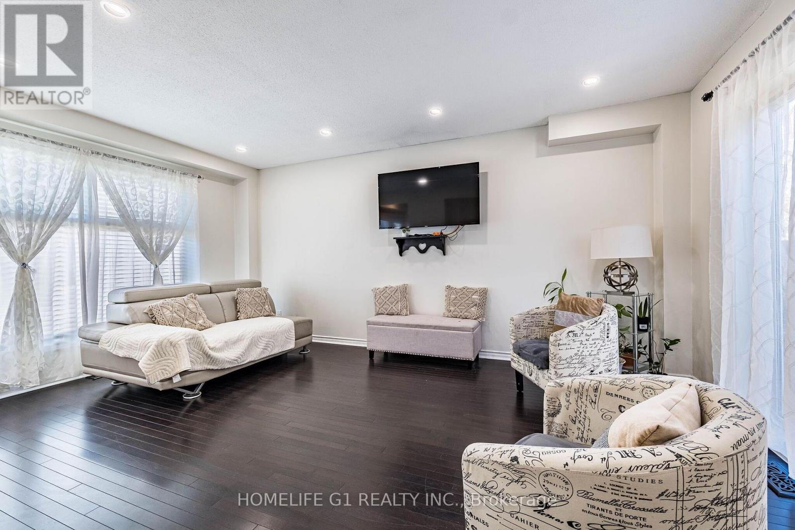 35 GREENBUSH COURT, Brampton (Northgate) — photo 8