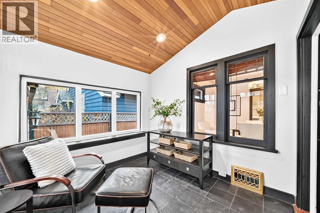 3035 4 Street SW, Calgary — photo 3