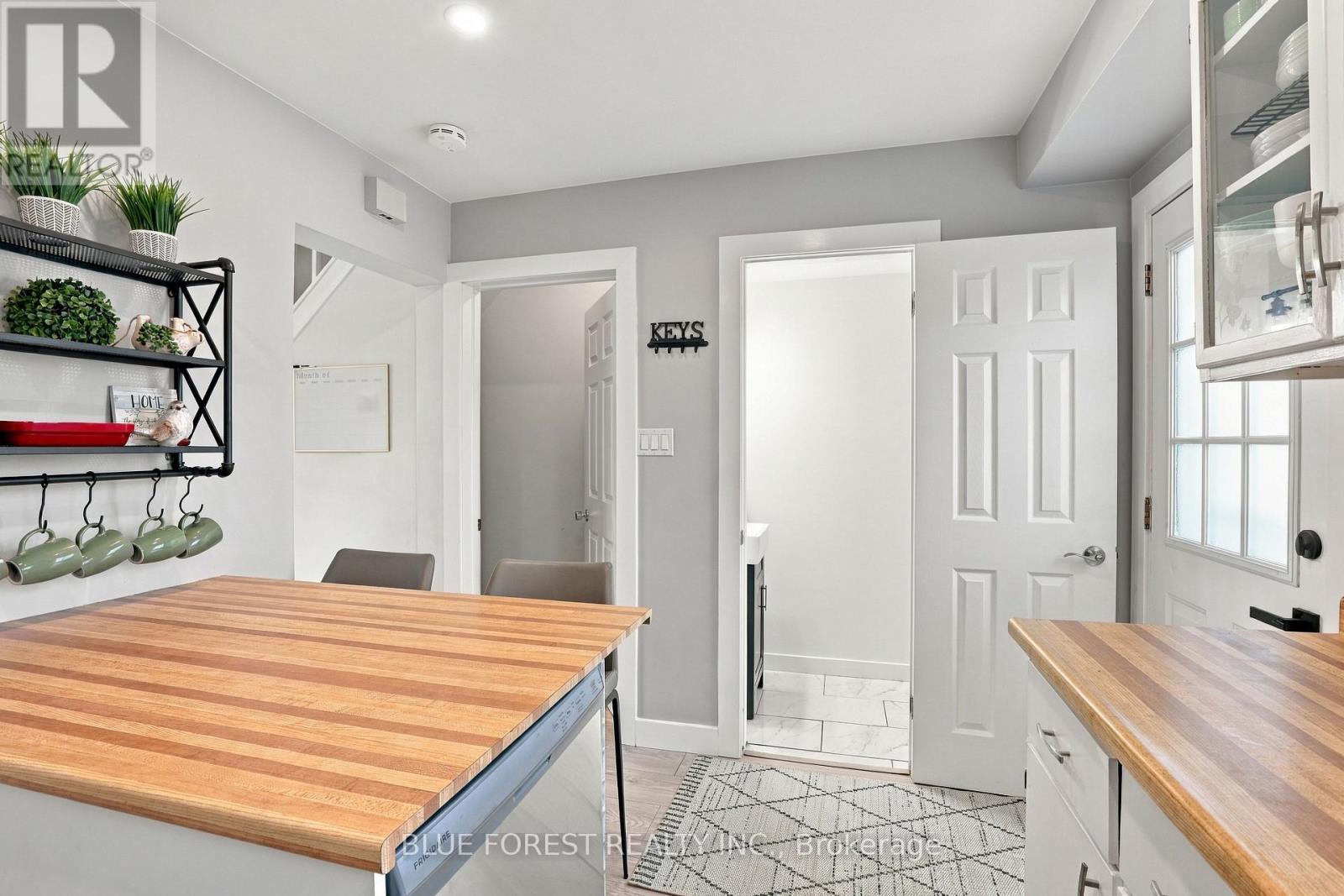 420 FOREST AVENUE, St. Thomas — photo 11