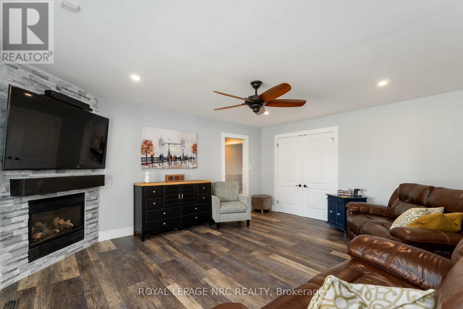 1523 BARRON ROAD, Thorold (Port Robinson) — photo 5