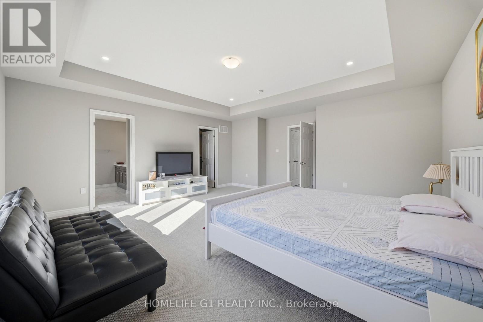 50 William Nador Street, Kitchener, ON photo 32