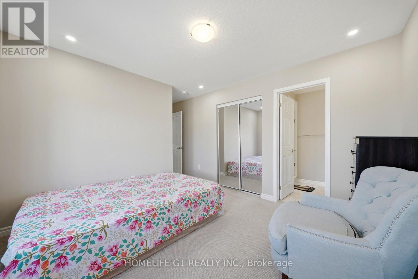 50 William Nador Street, Kitchener, ON photo 24