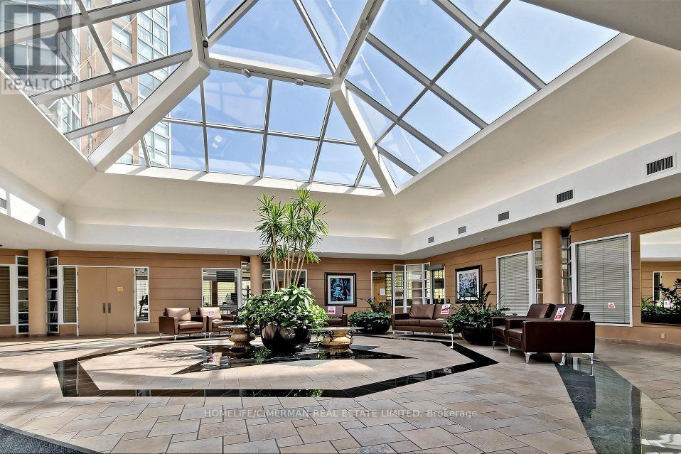 3302- 5 Concorde Place, Toronto, ON photo 42