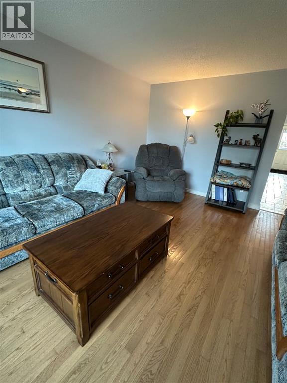8218 102A Street, Grande Prairie — photo 6
