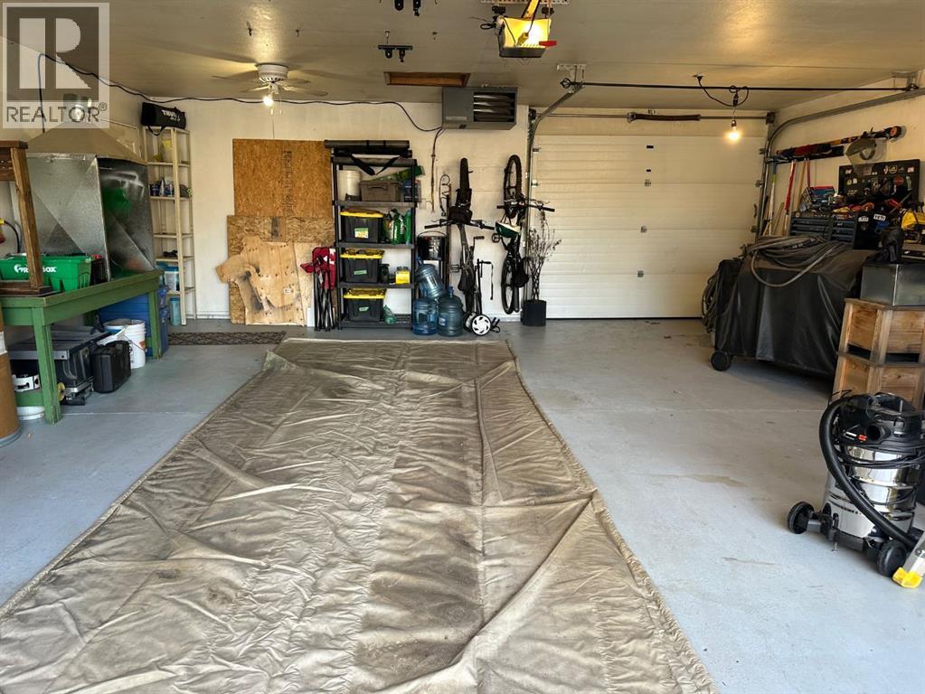 8218 102A Street, Grande Prairie — photo 24