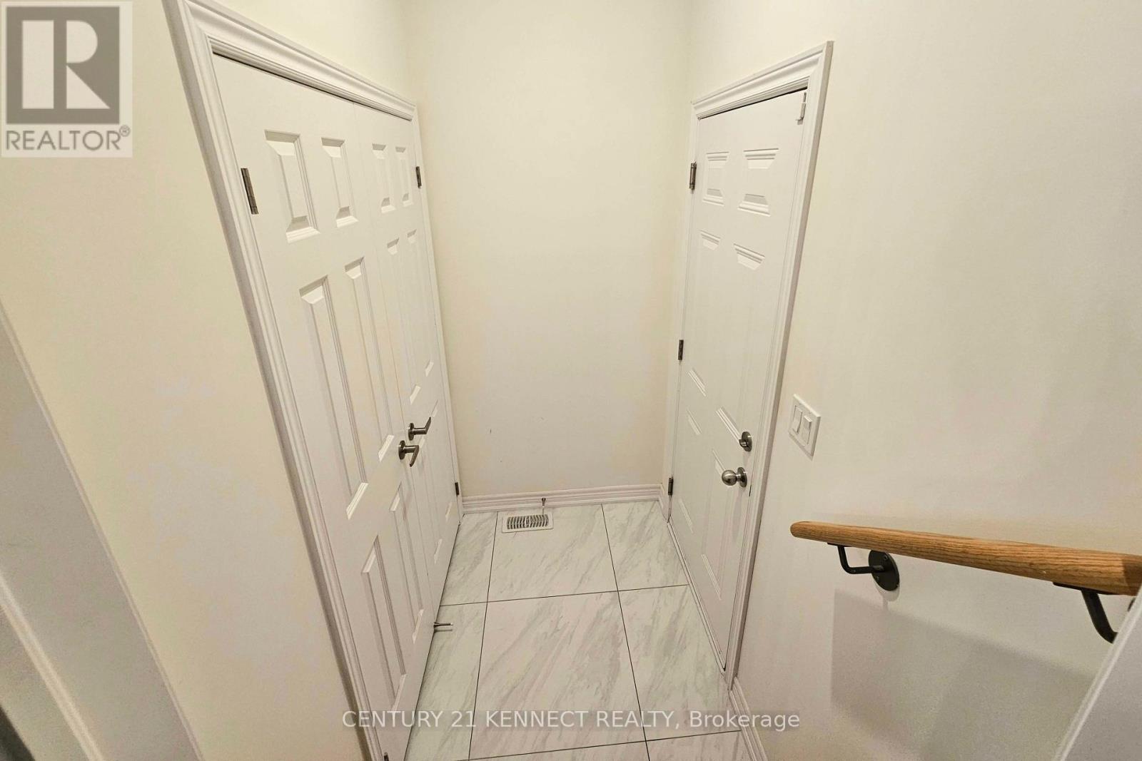 1154 Sepia Square, Pickering, ON photo 22