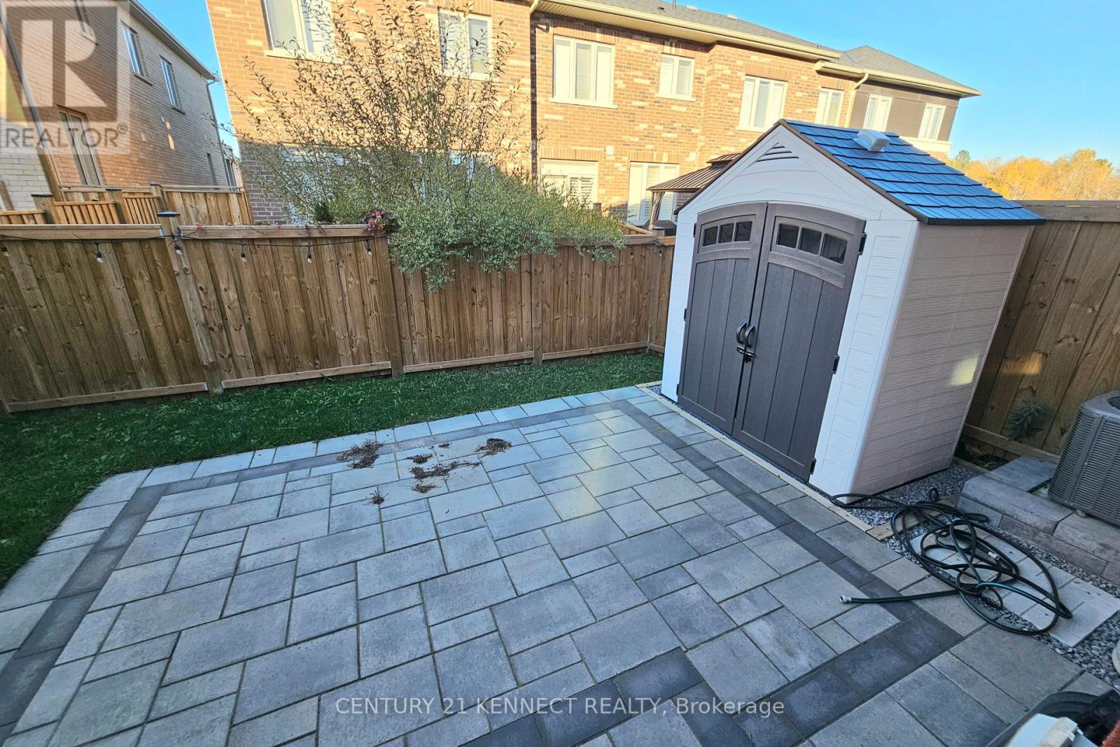 1154 Sepia Square, Pickering, ON photo 32