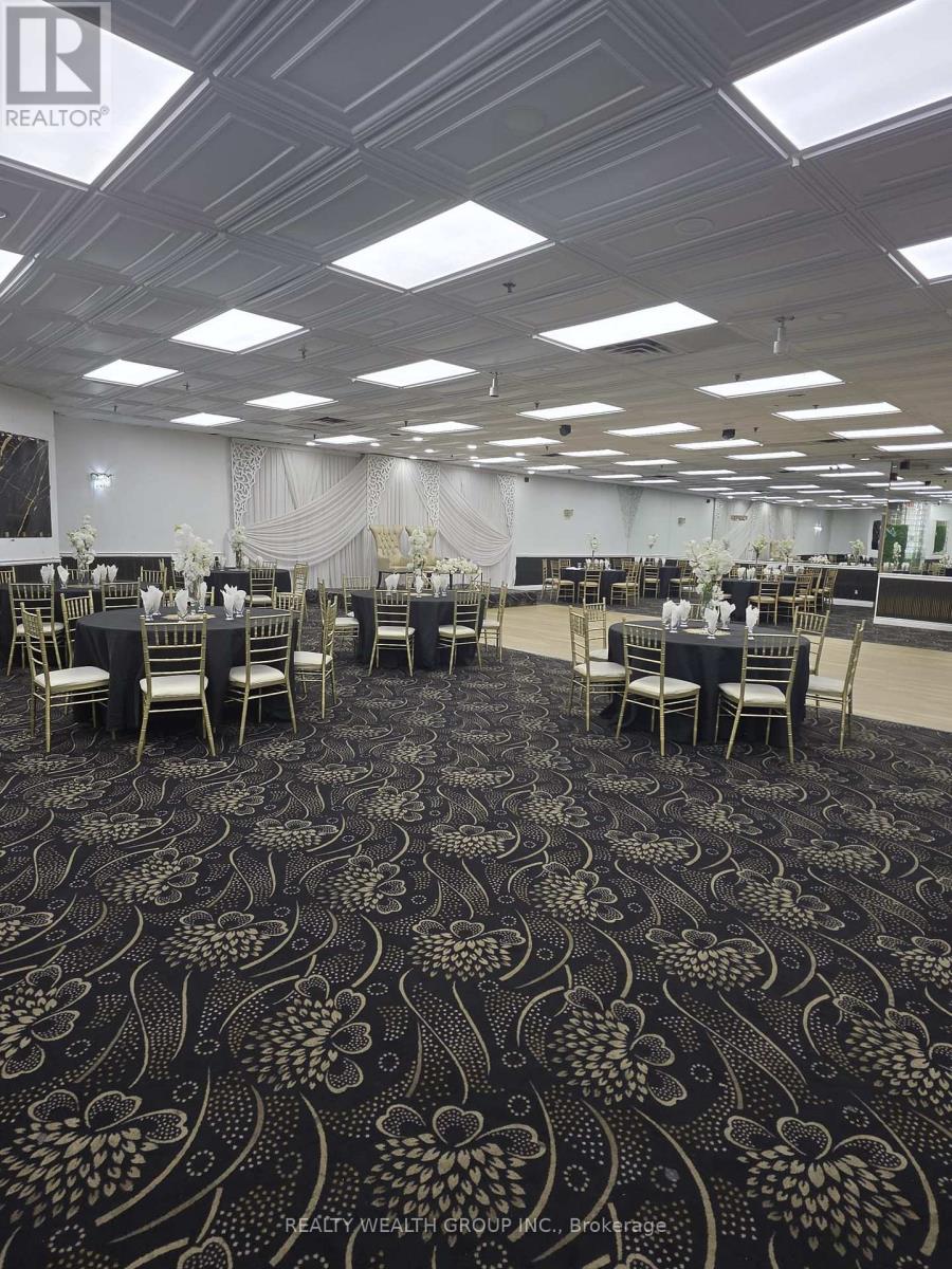 15 - 570 WESTNEY ROAD S, Ajax (South West)