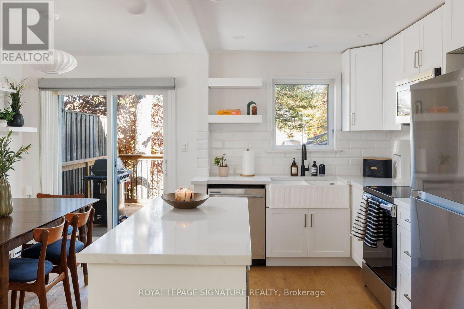 81 Billings Avenue, Toronto, ON photo 13