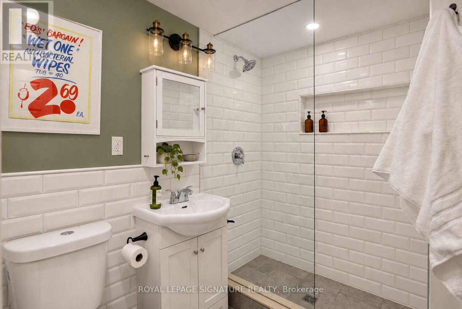 81 Billings Avenue, Toronto, ON photo 29