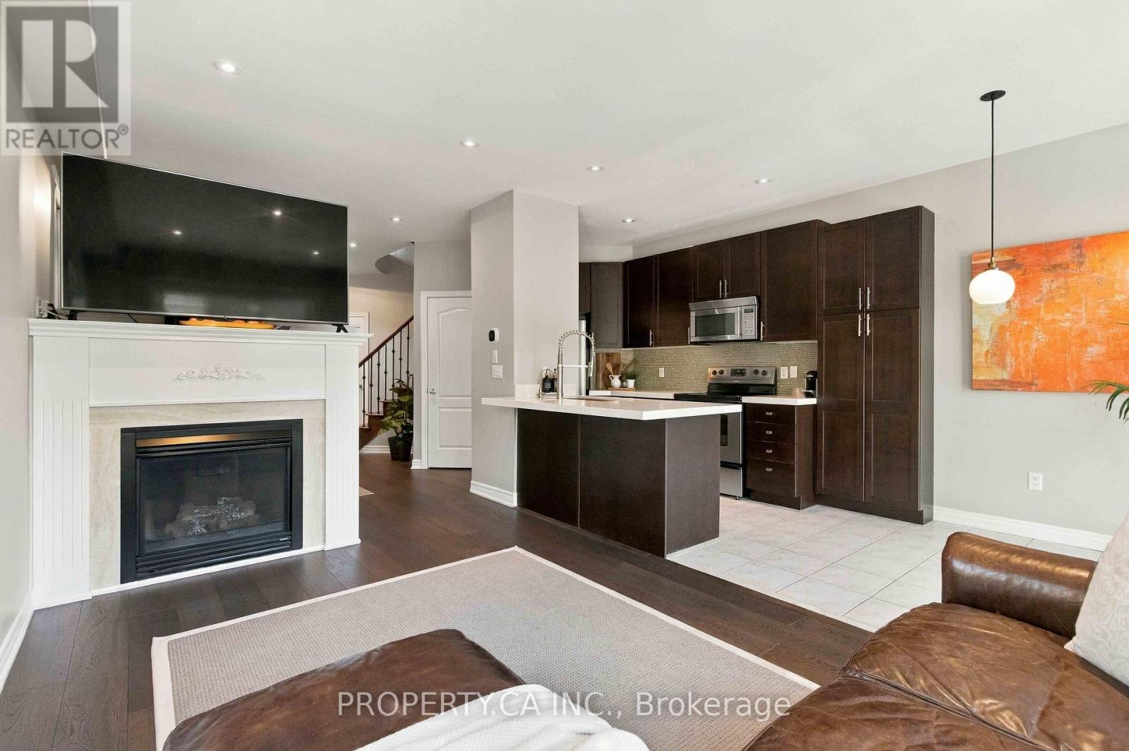 52 WOODVILLE DRIVE, Vaughan (Patterson) — photo 12