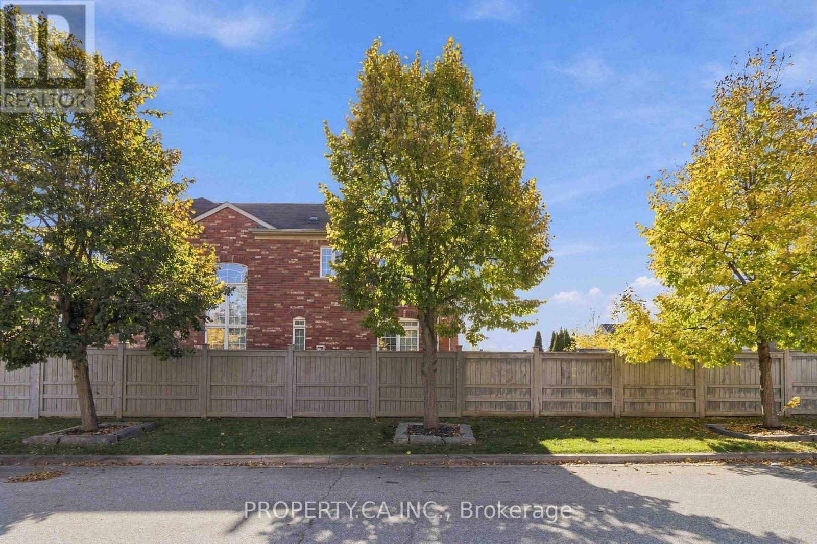 52 Woodville Drive, Vaughan, ON photo 23