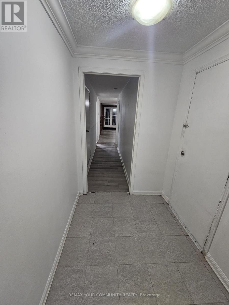 BASEMENT - 12 CURTIS DRIVE, Brampton (Brampton South) — photo 5