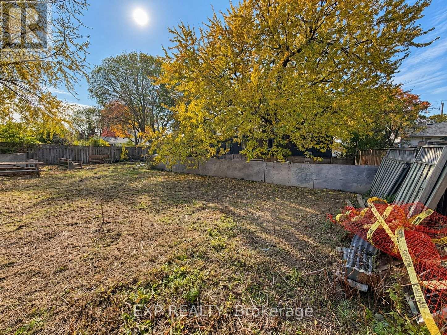 17 Windsor Road, Toronto, ON photo 22