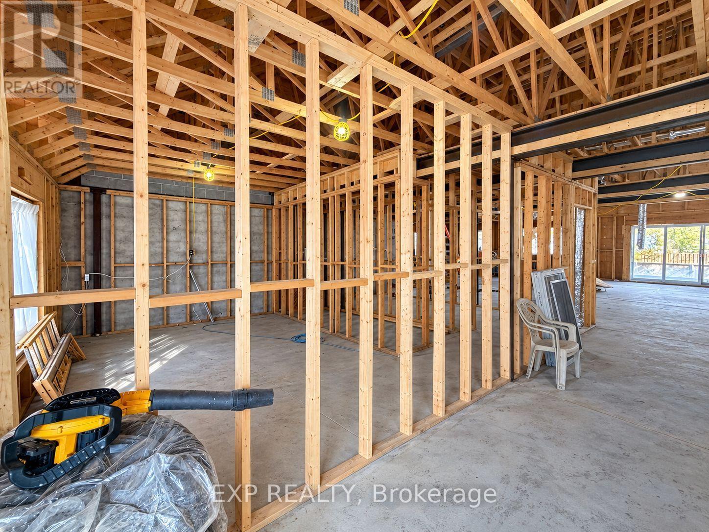 17 WINDSOR ROAD, Toronto (Kingsview Village-The Westway) — photo 4