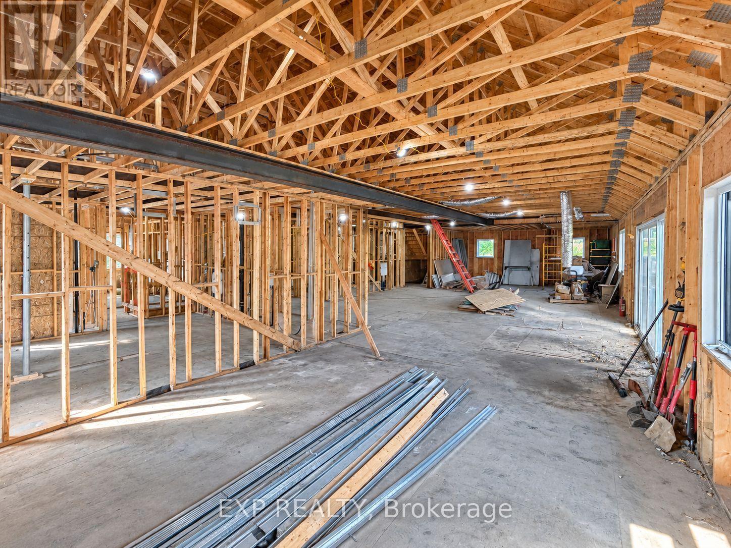 17 WINDSOR ROAD, Toronto (Kingsview Village-The Westway) — photo 6