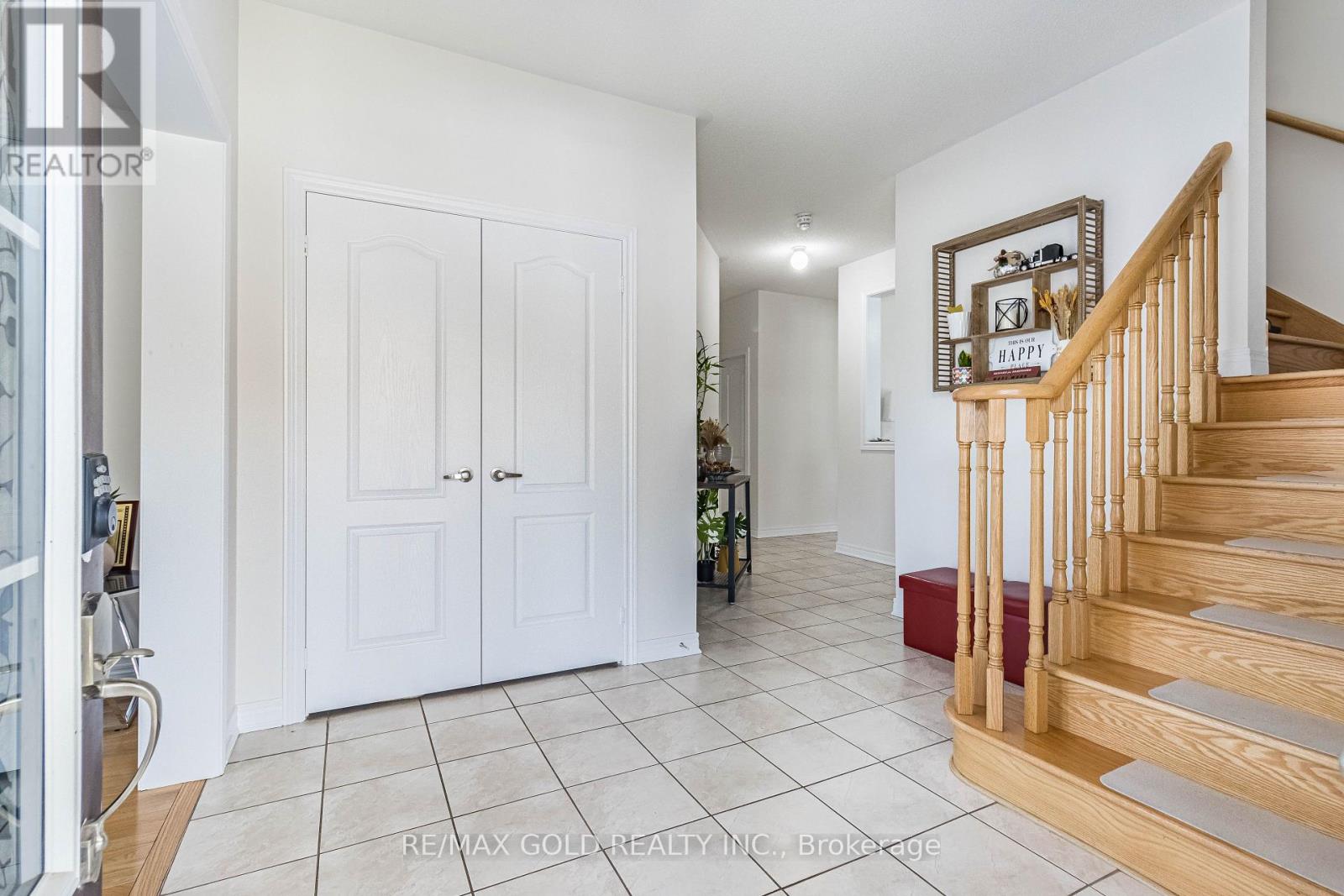 110 BANBRIDGE CRESCENT, Brampton (Credit Valley) — photo 4