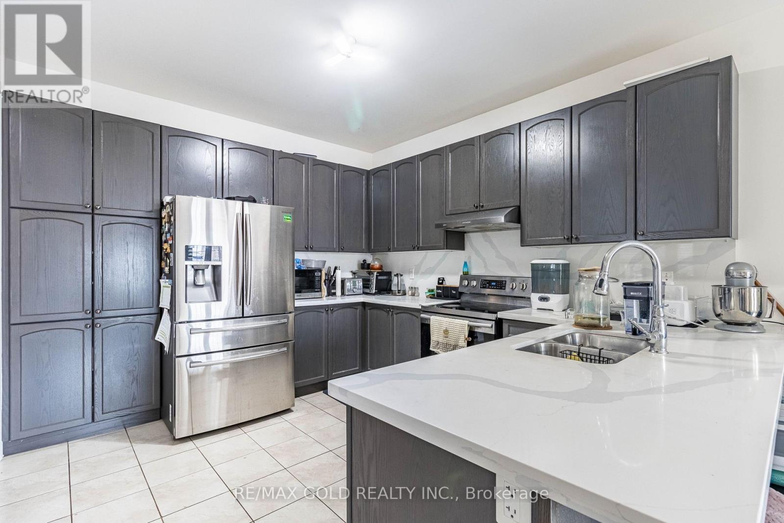 110 BANBRIDGE CRESCENT, Brampton (Credit Valley) — photo 9