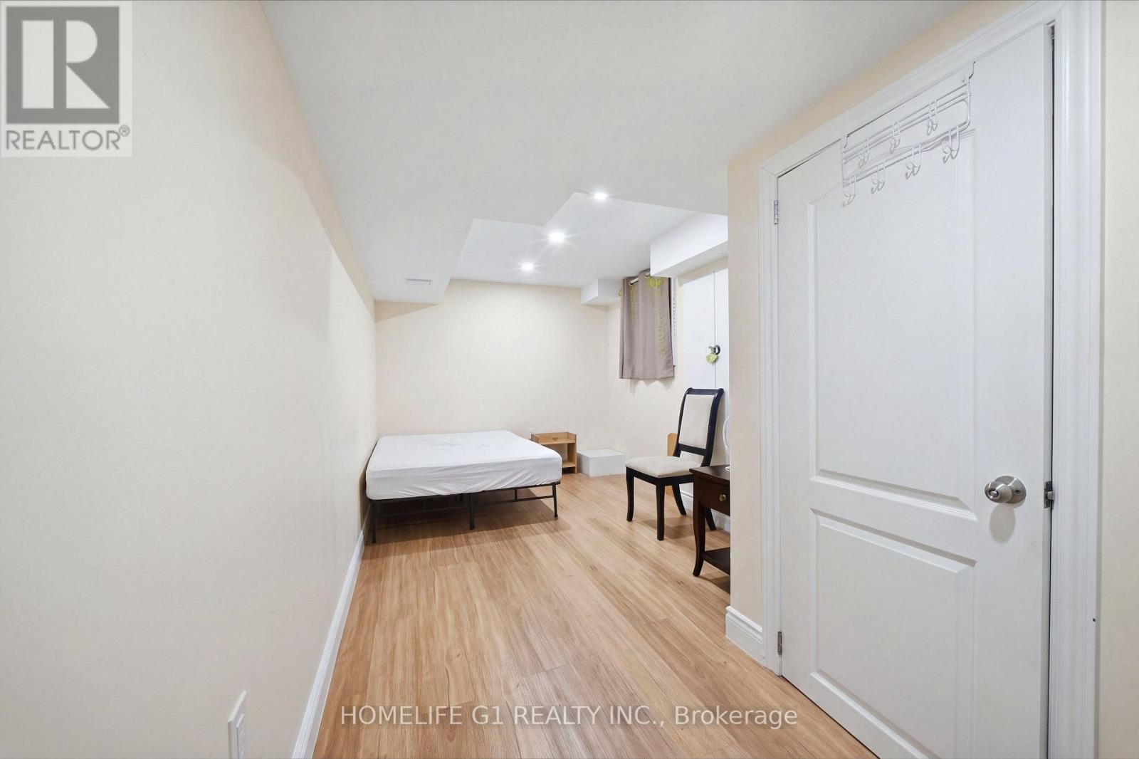 50 William Nador Street, Kitchener, ON photo 37