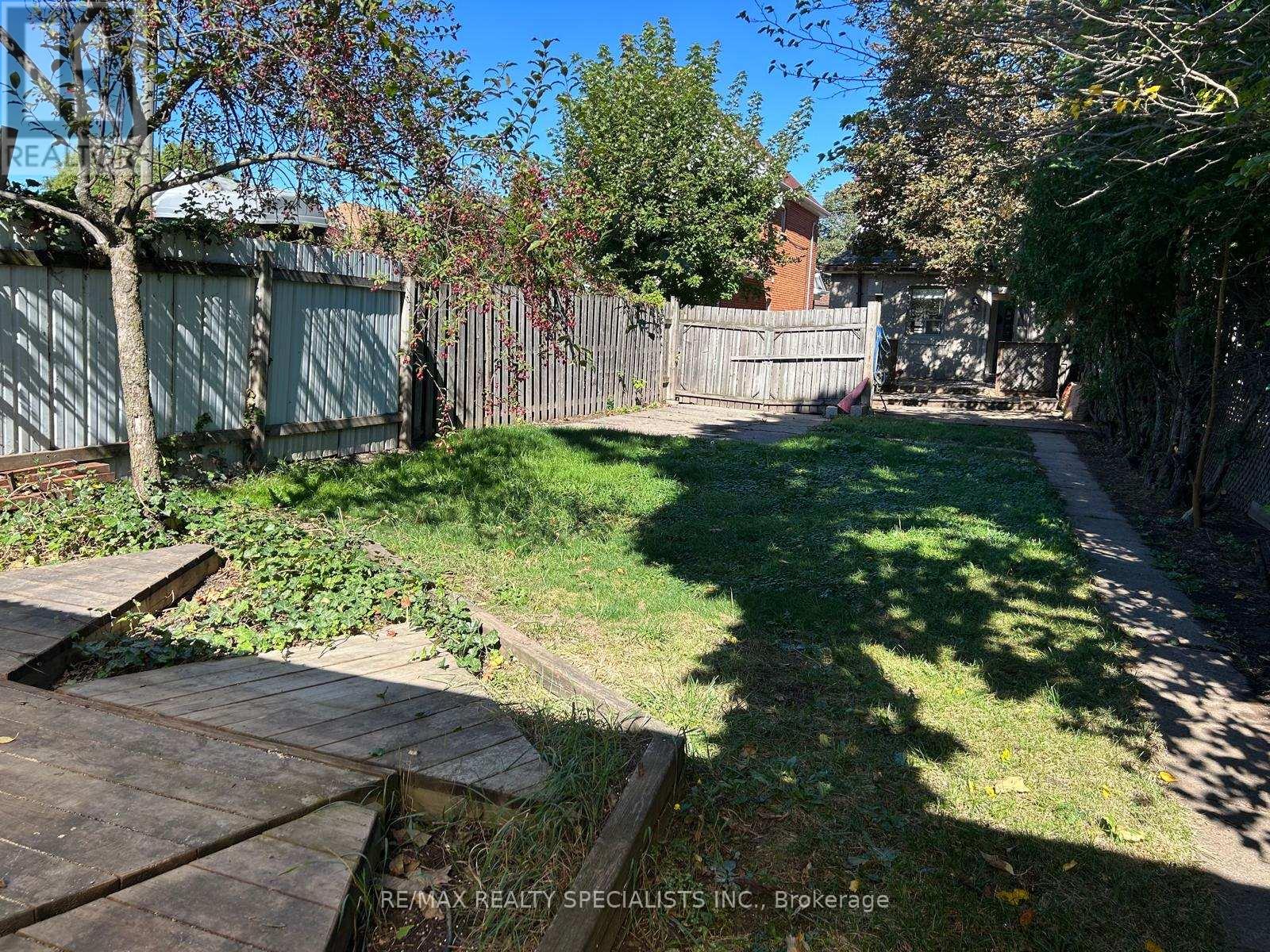 74 Cambridge Avenue, Hamilton, ON photo 28