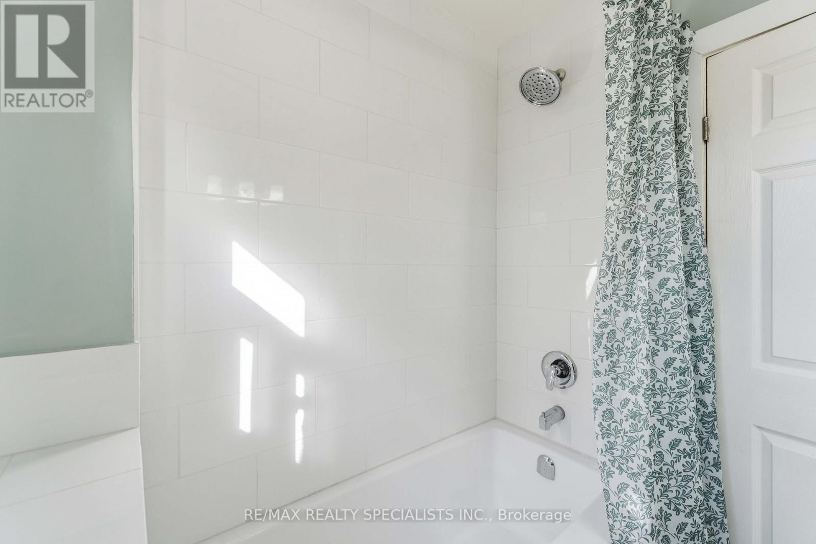 74 Cambridge Avenue, Hamilton, ON photo 21