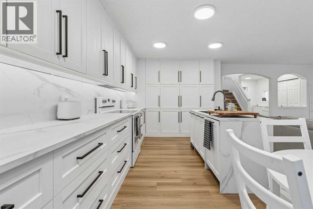 Property photograph 8 for MLS A2355236