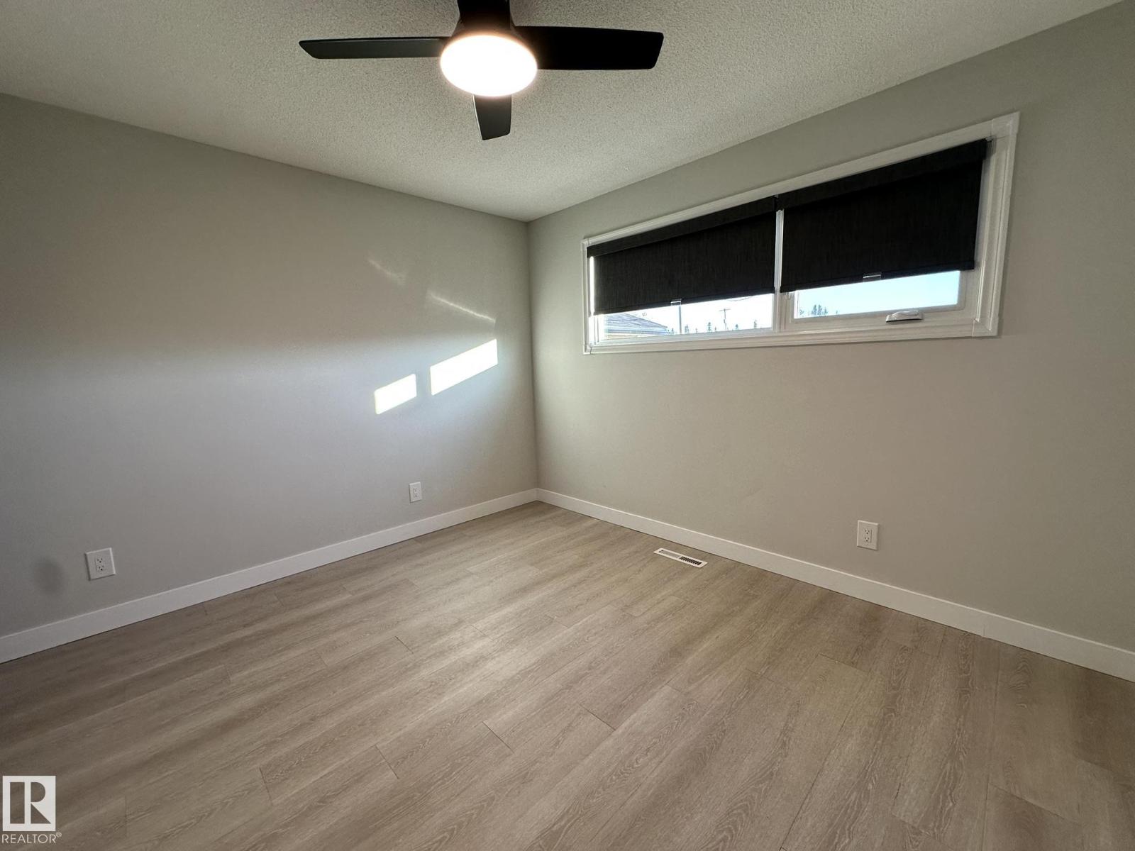 Property photograph 16 for MLS E4514586