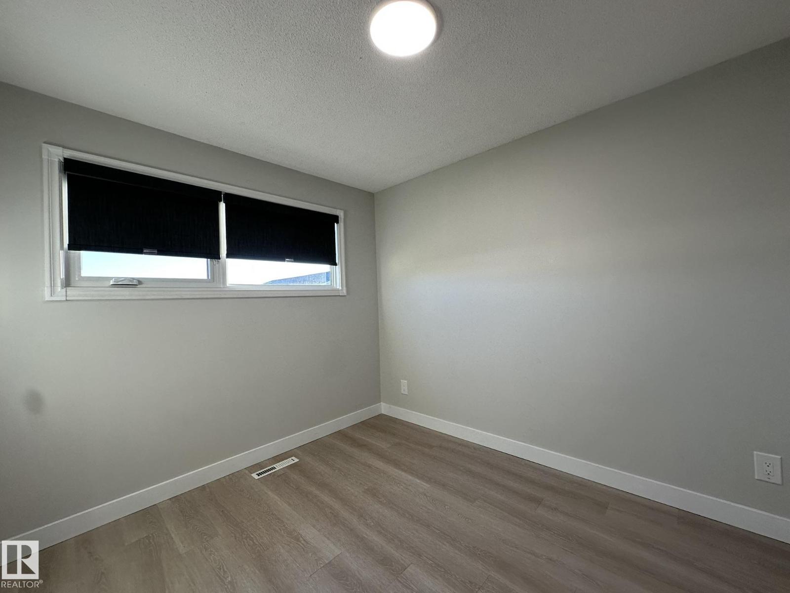 Property photograph 25 for MLS E4514586