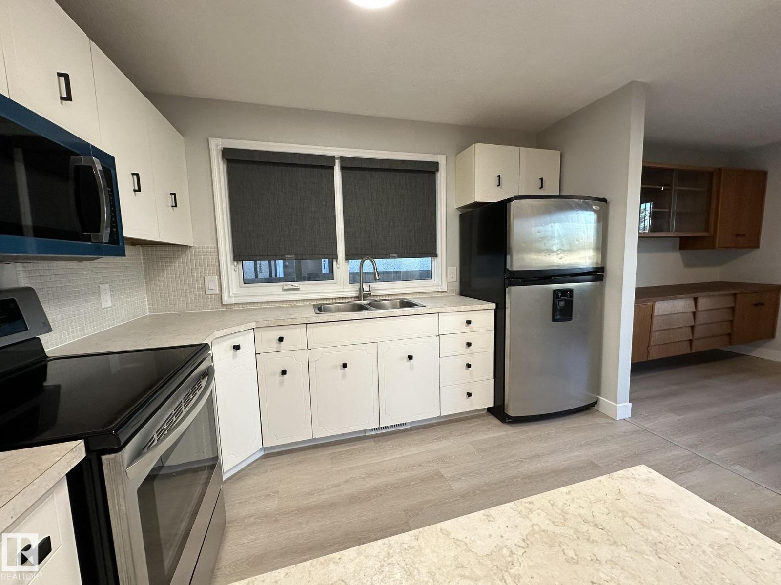 Property photograph 7 for MLS E4514586